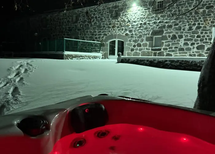 Landhaus Le Domaine Belinay Paulhac (Cantal)